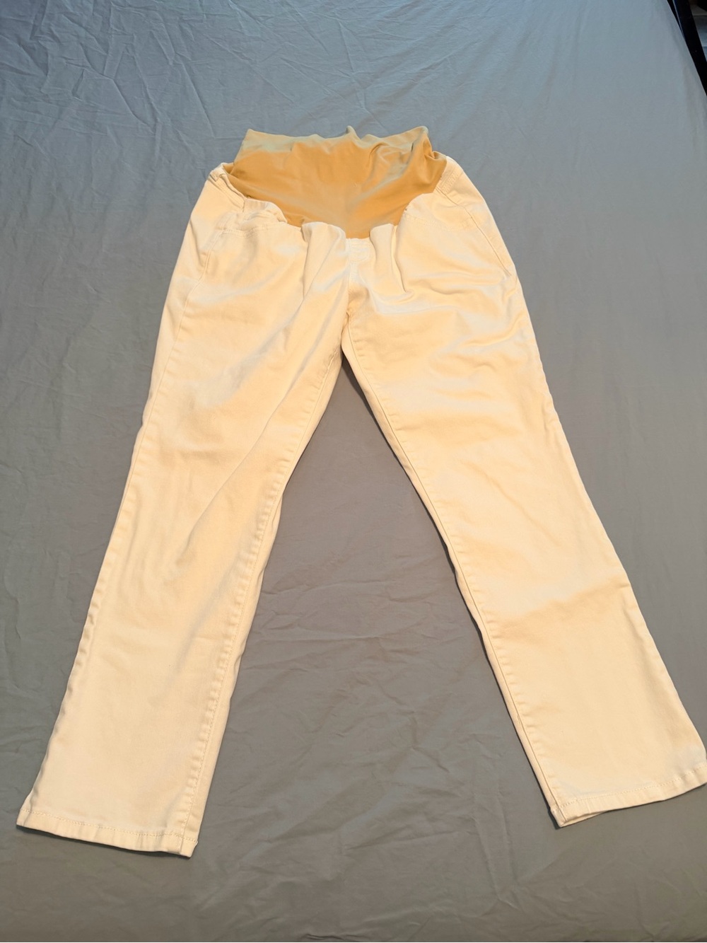 a:glow Cream High-Rise Maternity Jeans with Stretch Panel